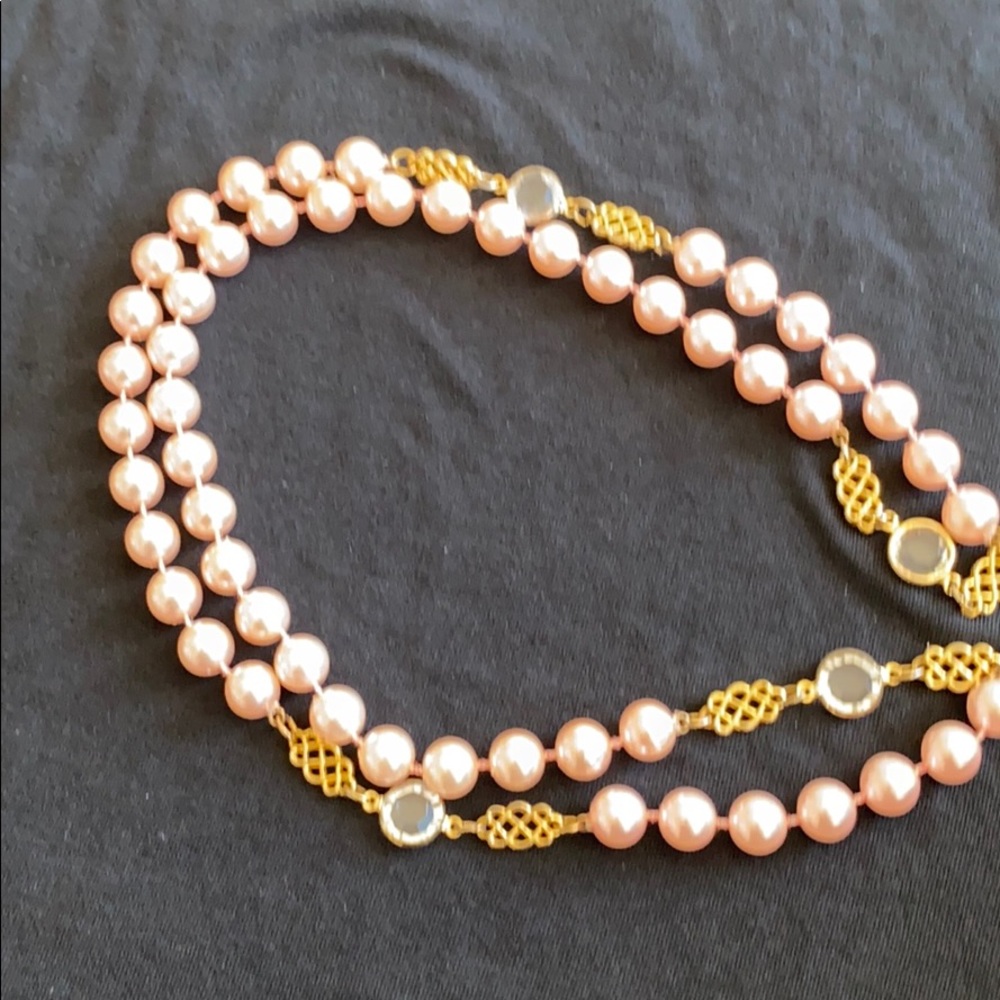 Pink pearl and crystal necklace